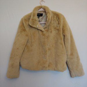 Vero Moda Thea Short Faux Fur Jacket Camel Medium NWOT
